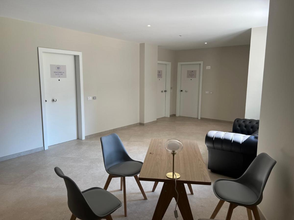 Marisabella Suite 9 Bari Extérieur photo